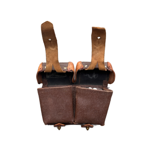 WW2 Russian M91/30 Pebbie Grain Leather Ammunition Pouch With Oil Container For Mosin Nagant Rifle (Original) - Image 4